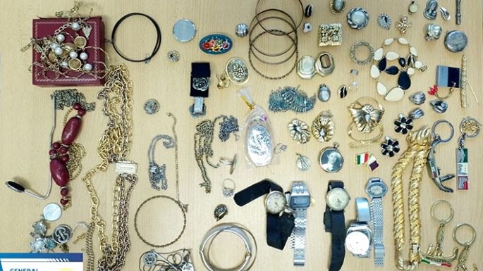 Preventiva para dos ladrones por golpear y maniatar a una anciana