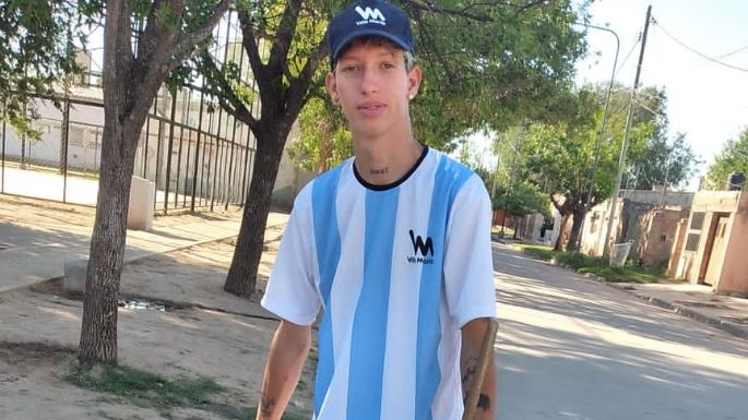 Realizan el barrido de calles con la camiseta de Argentina