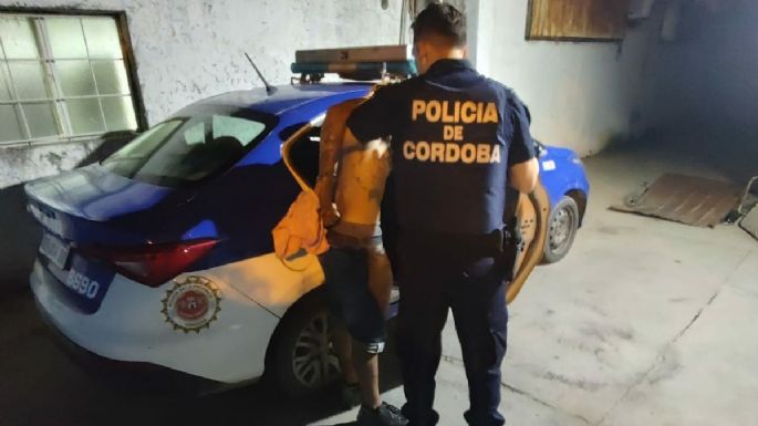 Robó una moto en barrio Trinitarios y lo detuvieron en Las Acacias