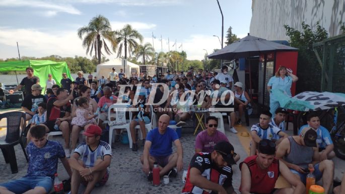 Anfi Fan Fest: Villamarienses alientan a la selección en la Costa