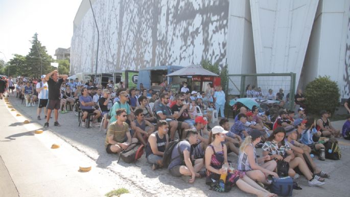 Los más valientes ante las altas temperaturas se unieron en el Anfi Fan Fest