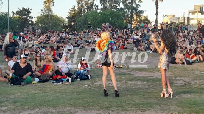 Comenzó el Festival del Orgullo en la Costanera