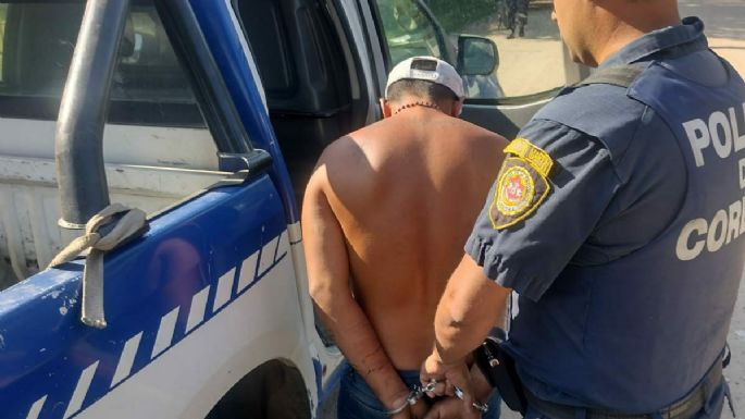 Un sujeto detenido tras forcejear la puerta de un galpón con un destornillador