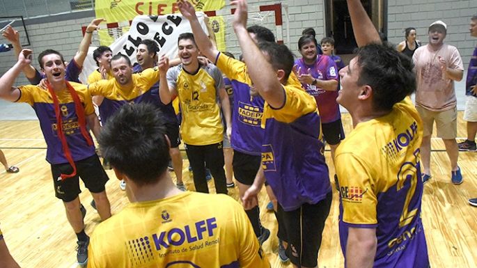 Histórico, CIEF es campeón