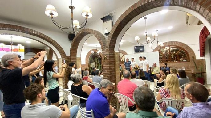 El PRO reconoció a deportistas y artistas
