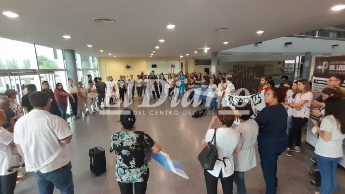 Aún sin soluciones, trabajadores de la salud del Pasteur siguen esta mañana de asamblea