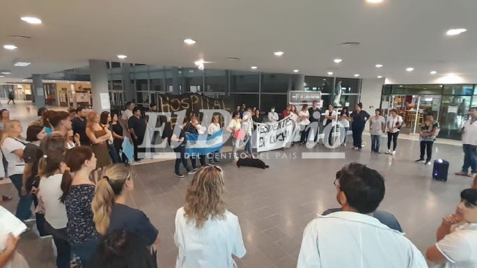 Aún sin soluciones, trabajadores de la salud del Pasteur siguen esta mañana de asamblea