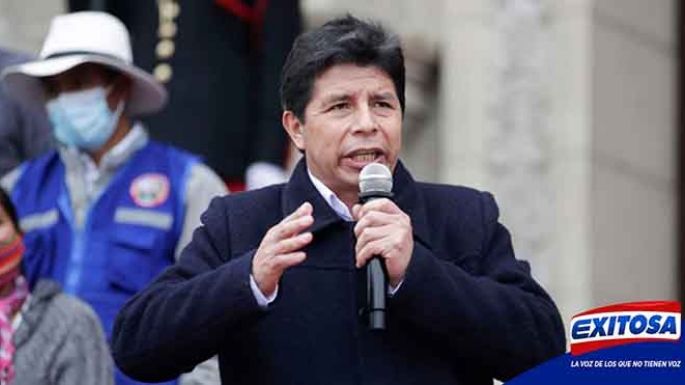 Entre el cierre del congreso  o la destitución del presidente