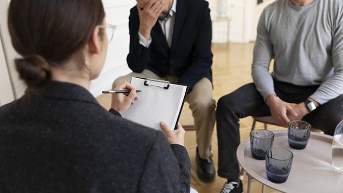 Las terapias de familia y pareja son dos alternativas valoradas