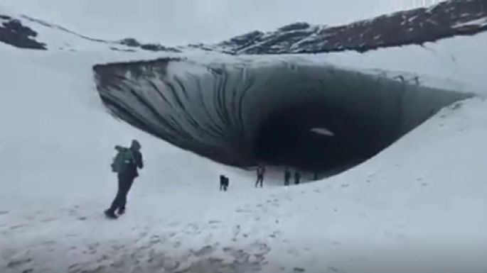 Un turista murió aplastado por un trozo de hielo que se desprendió del techo de una cueva