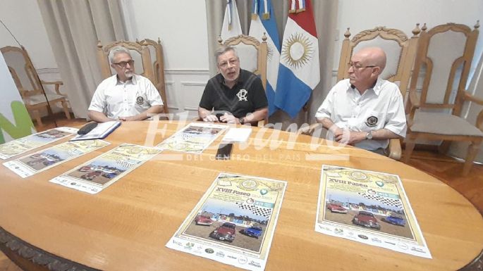 Se larga el Campeonato de Autos Antiguos