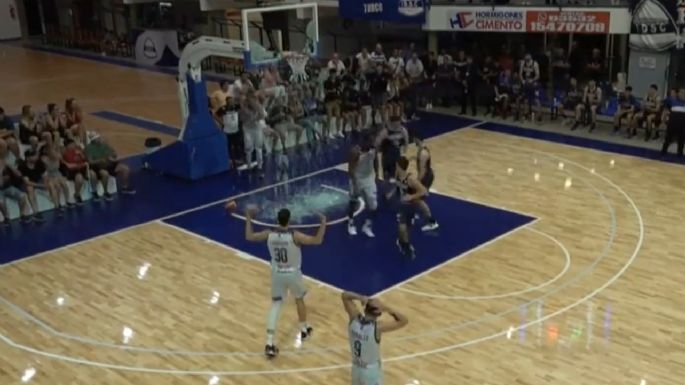 A lo 'Shaquille O' Neal': Fernando Martina reventó el tablero