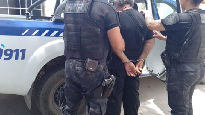 Apuñalaron a un hombre en el subnivel y hay un detenido