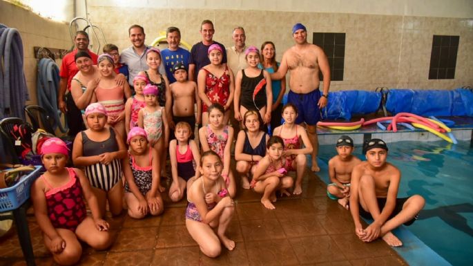 Más de un centenar de niños y niñas participaron de las jornadas de natación