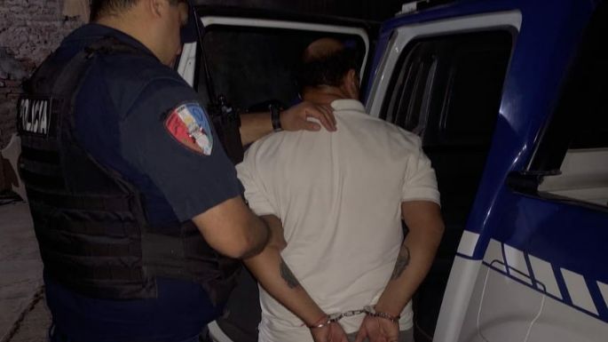 Detenido por golpear en el rostro a su pareja