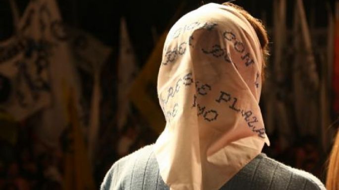 Fernández llamó a "la utopía de la igualdad", en el Día de los DD.HH. y la democracia