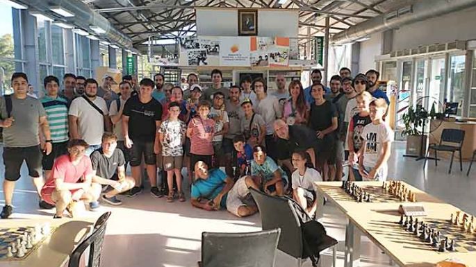 Torresi y Cabrera ganaron los últimos torneos del año