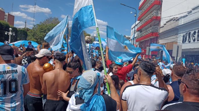 Villamarienses festejan el campeonato de Argentina en las calles