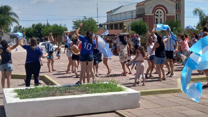 Festejos en Silvio Pellico por Argentina campeón del mundo