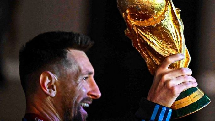 ¡Los campeones llegaron a la Argentina y trajeron la Copa a casa!