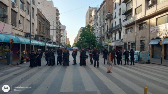 Disturbios y presencia policial ante temor a saqueos