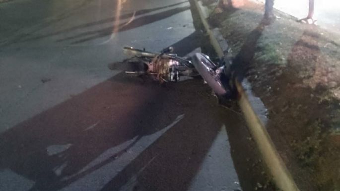 Un joven resultó gravemente herido tras caerse de su motocicleta