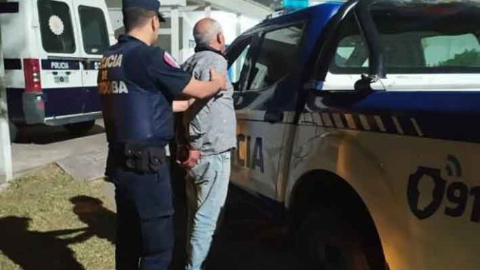 Un detenido en Villa María por violar la restricción y otro en Villa Nueva por herir a golpes a su pareja