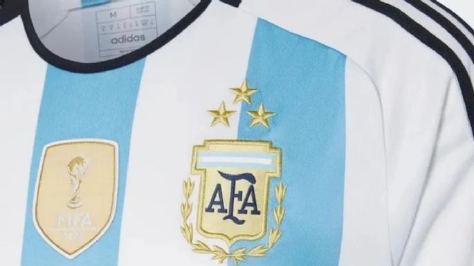 En pocas horas se agotó la camiseta argentina con las tres estrellas