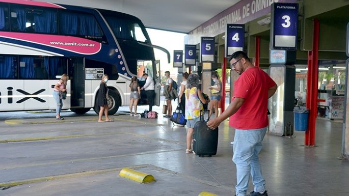 Terminal con más frecuencias y menos refuerzos durante las fiestas