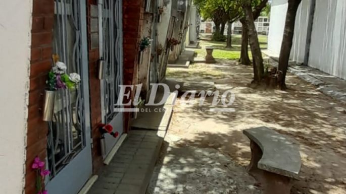 Robaron más de 160 placas de bronce en el cementerio de Villa Nueva