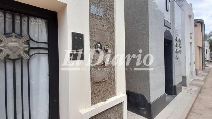Robaron más de 160 placas de bronce en el cementerio de Villa Nueva