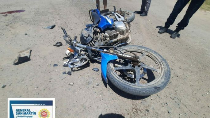 Un joven murió tras chocar contra una camioneta