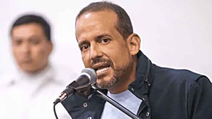 Piden seis meses de prisión para Camacho