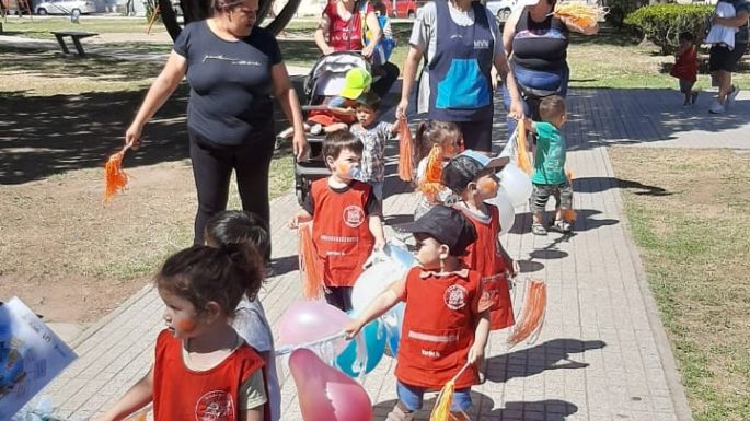 Con los niños y las niñas