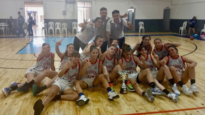 Córdoba se quedó  con la Copa de Plata