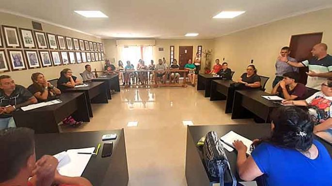 Capacitan a 20 emprendedores