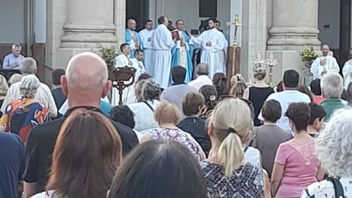 [Videos] Se realizó la misa por el Día de la Virgen