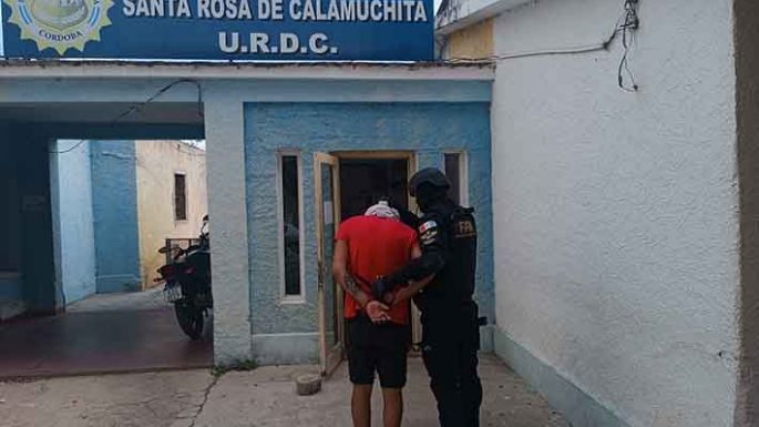 Policías lo atraparon con plantas de cannabis sativa