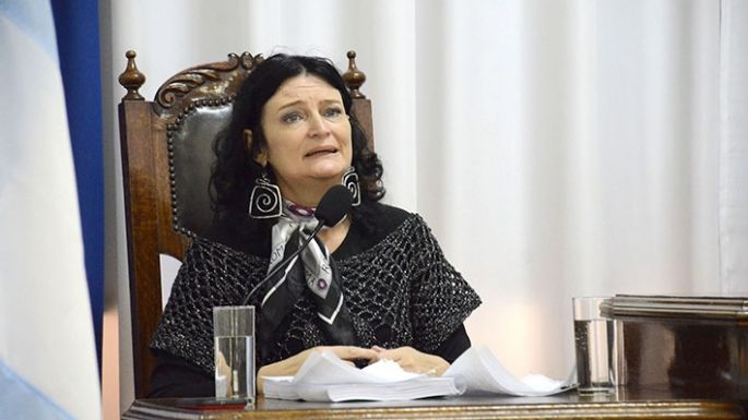 En la Auditoría, donde reciben copias de las DDJJ, sí estaban las de Vivó