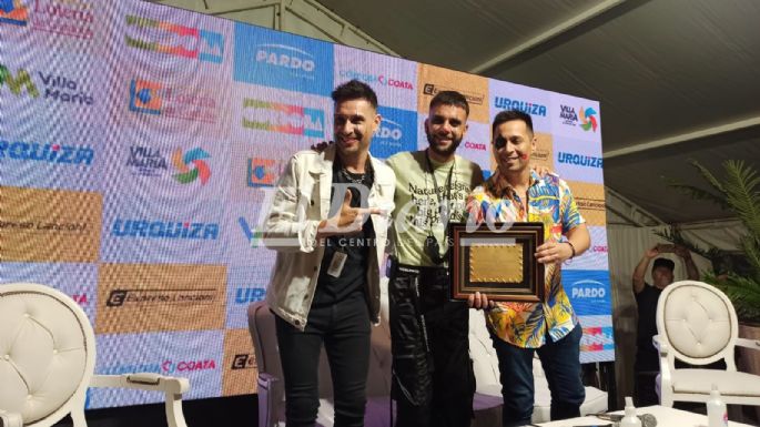 Villa María reconoció a Los Caligaris por su 25 aniversario