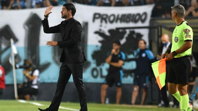 Racing goleó a Argentinos en el cierre de la tercera fecha