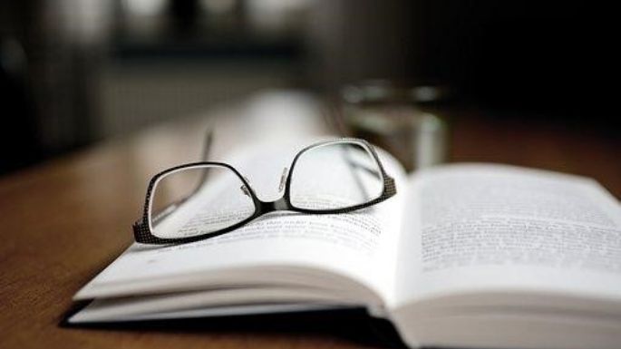La Literatura y la Escritura en la Era de las Redes Sociales