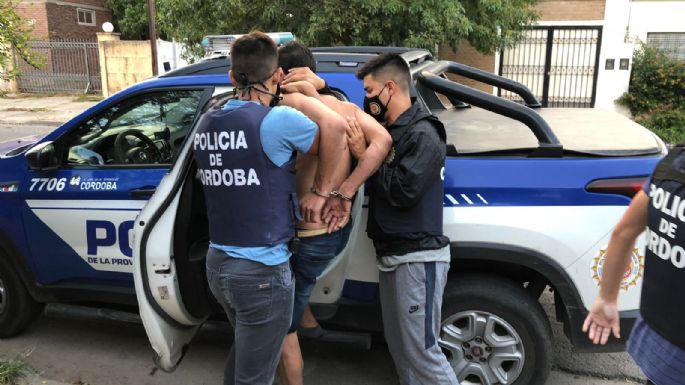 Detuvieron a un ladrón cuya modalidad es entrar a los complejos por tapias y balcones