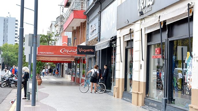 Resultado dispar en la apertura de comercios