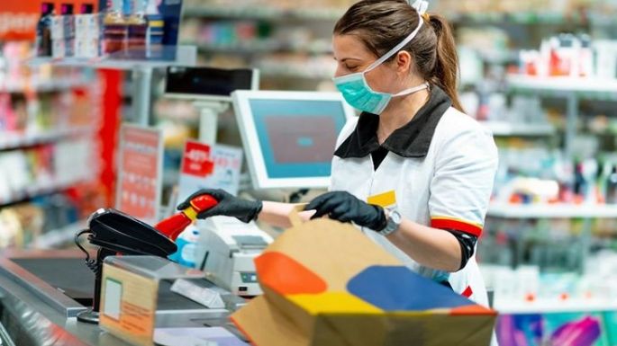 Mercantiles cierran actualización del 13%