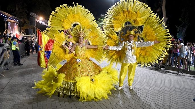 Presentan los Carnavales