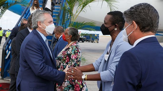 Alberto inicia reuniones en Barbados