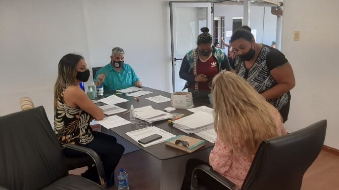Más de 100 inscriptos para los kits de útiles escolares