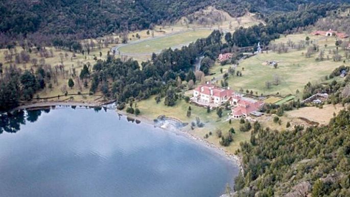 Fallo a medida: sobreseen a jueces,  exfuncionarios y empresarios por el viaje a la estancia de Lewis en 2022