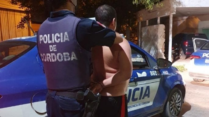 Amenazó de muerte a su pareja y la hirió con golpes en el rostro